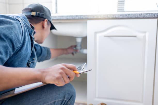 Best Shower Repair Services  in Beach City, TX